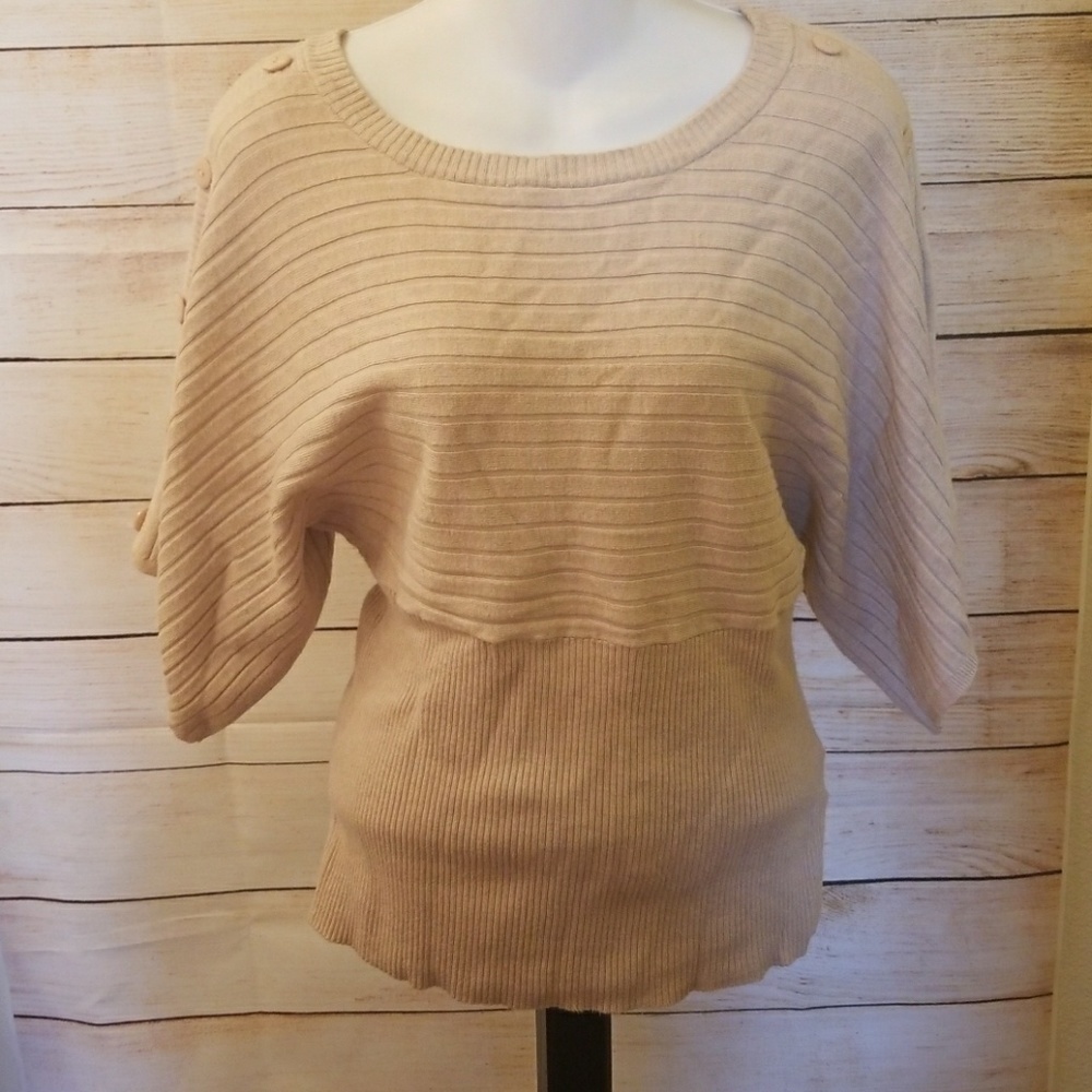Joseph A. flare sleeve beige scoop neck blouse S